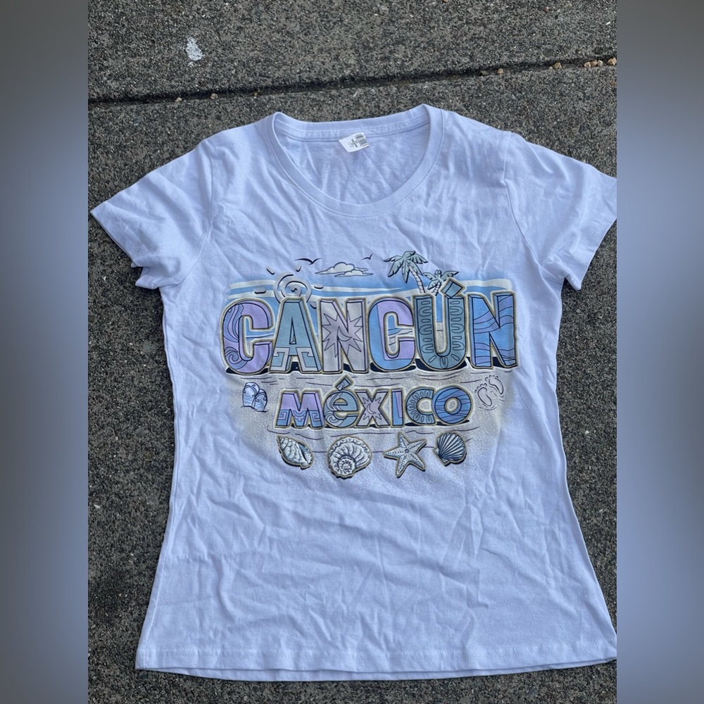 NEW Cancun Mexico Women’s Short Sleeve SUNLIGHT UP Souvenir Beach Shirt Sz: M